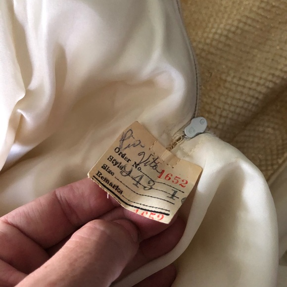 Handmade vintage Gold dress - Picture 11 of 12